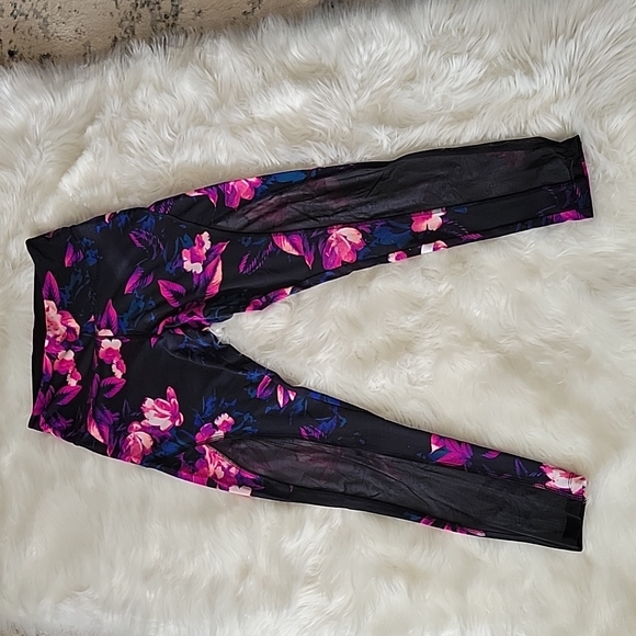 PINK Victoria's Secret Pants & Jumpsuits Pink Ultimate Leggings Poshmark